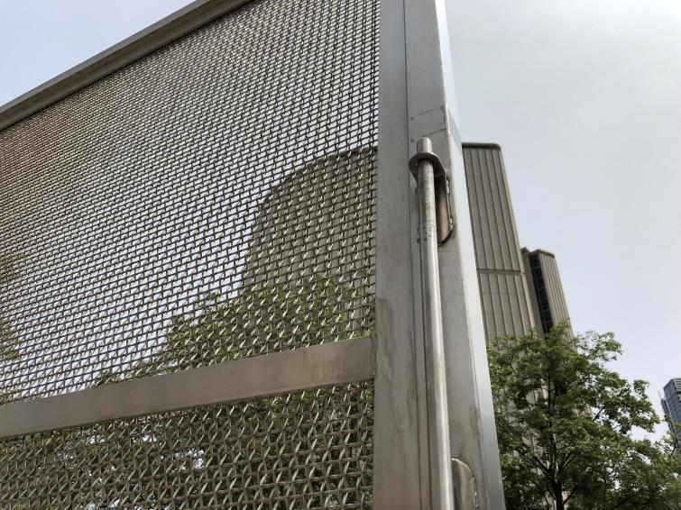 Nathan Phillips Square - Ferrier Zeta 2 Nathan Phillips Square - Ferrier Zeta 2